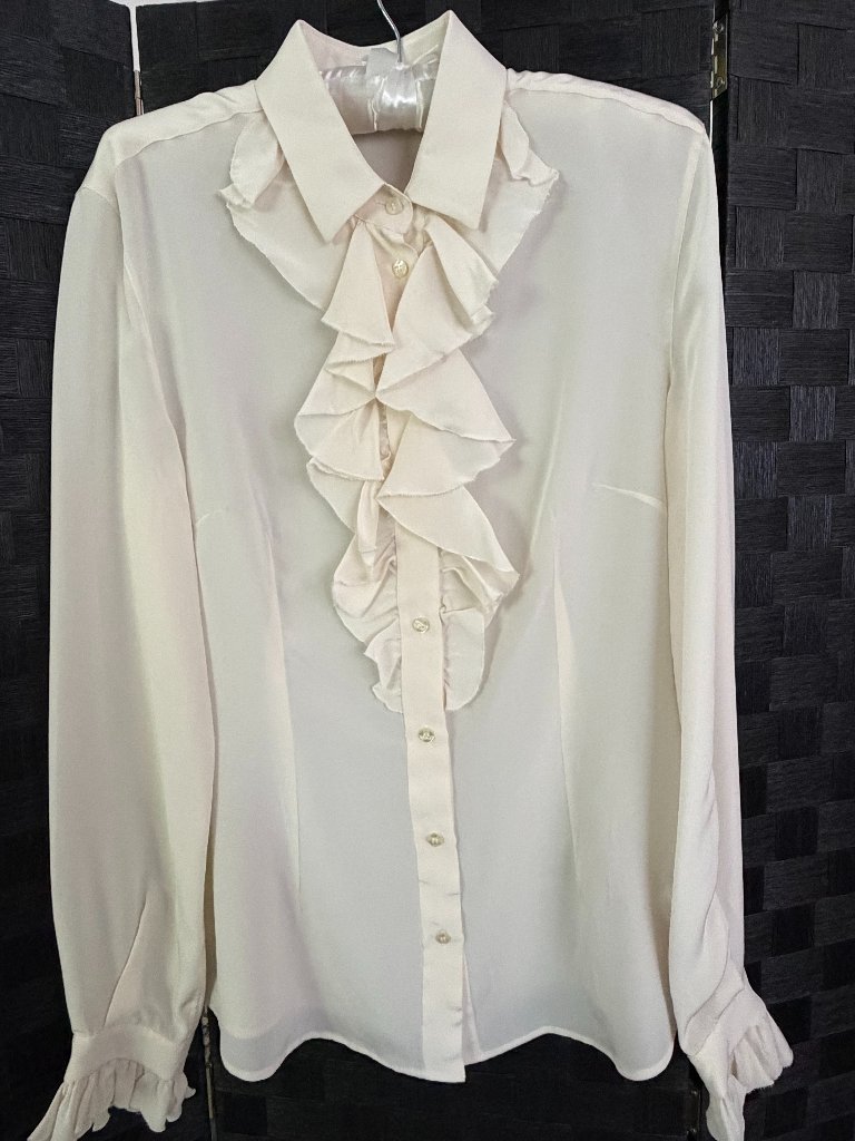 Dolce & Gabbana Ruffled Ivory Silk Blouse. Size It 46.